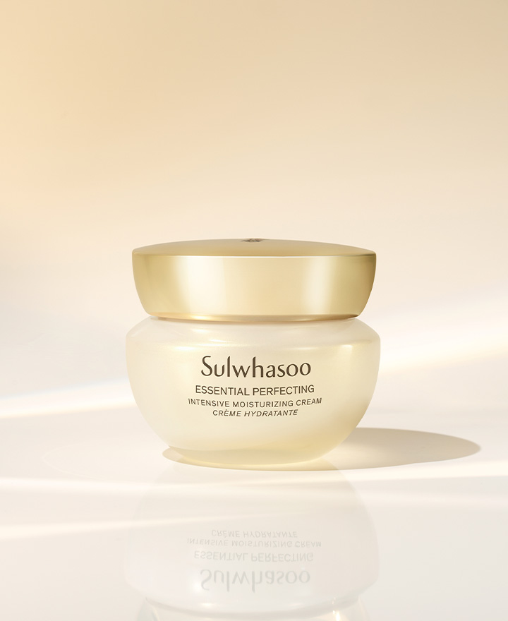 ESSENTIAL PERFECTING INTENSIVE MOISTURIZING CREAM